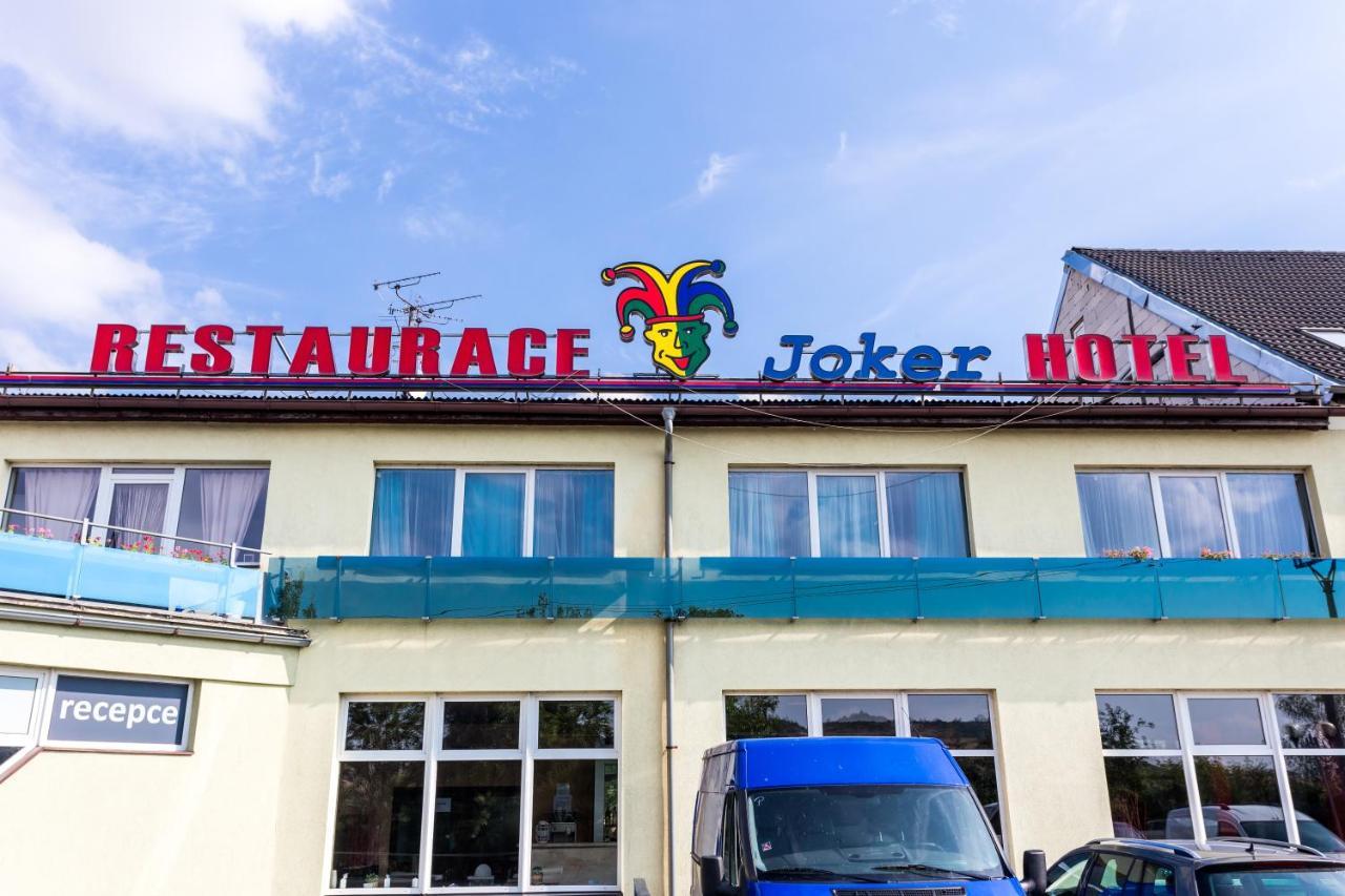 Hotel Joker Obrnice Bagian luar foto