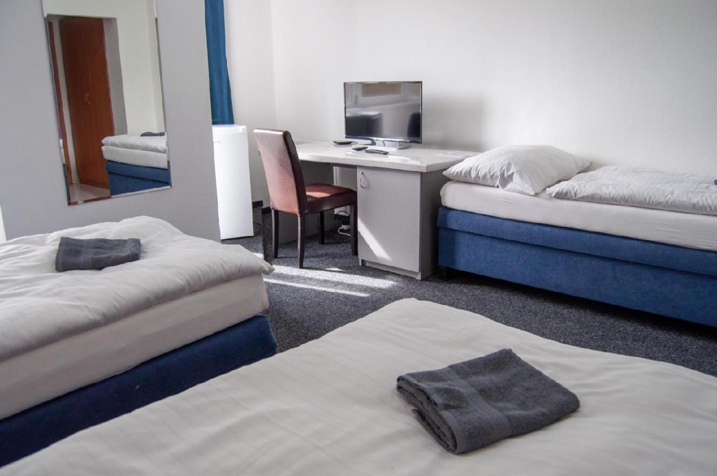 Hotel Joker Obrnice Bagian luar foto